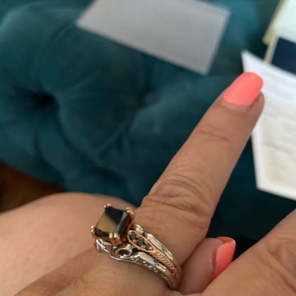 Rare and Goregous Black Diamond Ring 14K White & Rose Gold - Picture 6 of 9